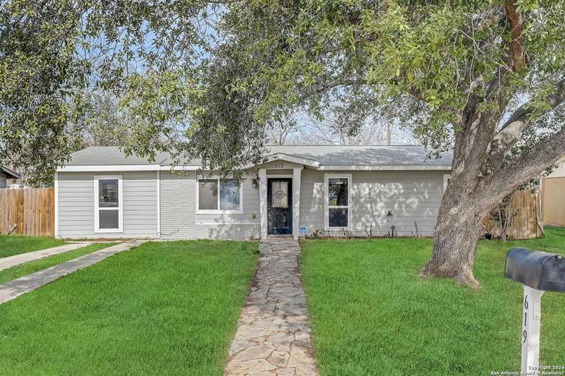 619 REXFORD DR, San Antonio, TX 78216-6538 for Sale
