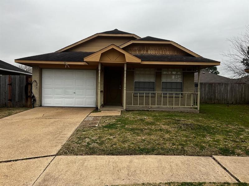 13739 Carsa Ln, Houston, TX 77014 for Sale
