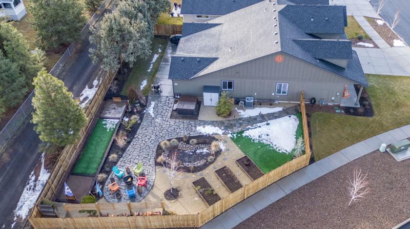 61386 SE Preston St, Bend, OR 97702 - MLS 220176359 for Sale