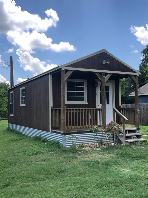 302 and 306 Niemann, Yoakum, TX 77995 for Sale