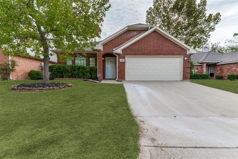 6912 Indiana Ave, Fort Worth, TX 76137 for Rent