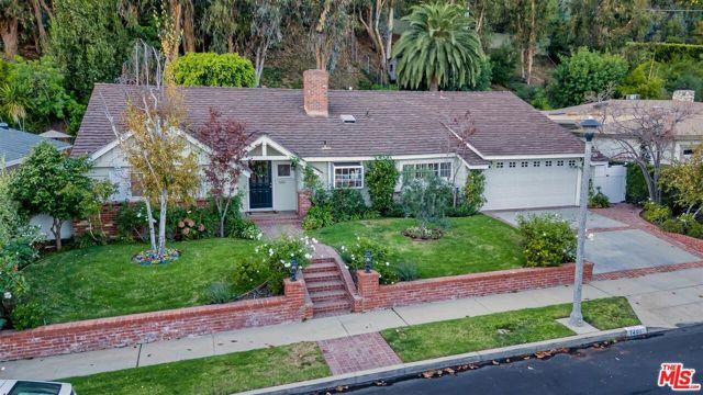 1401 Jonesboro, Los Angeles CA 90049 for Sale
