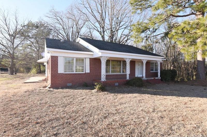 3176 E Davis Rd, Fairmont, NC 28340 - MLS LP718960 for Sale