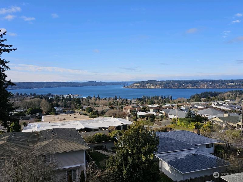 1902 Bridgeport Way West, Unit 402, University Place, WA 98466 for Sale