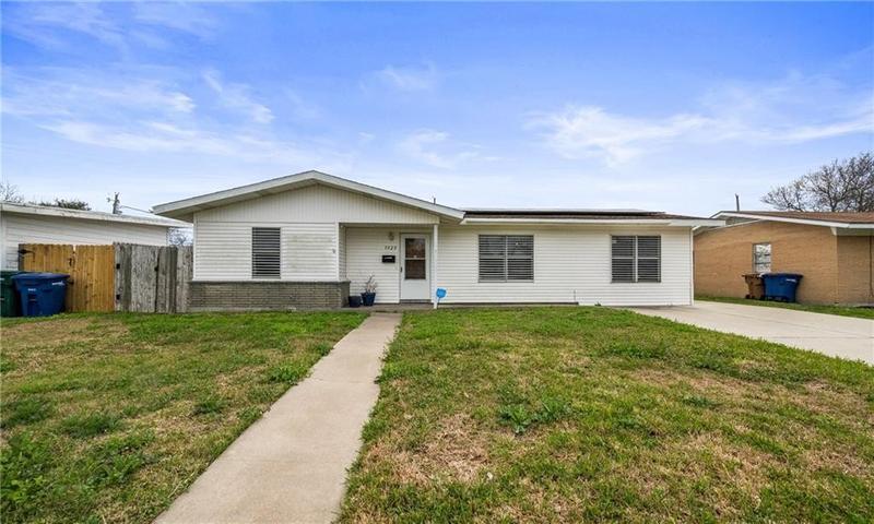 5929 Lucille Dr, Corpus Christi, TX 78412 for Sale
