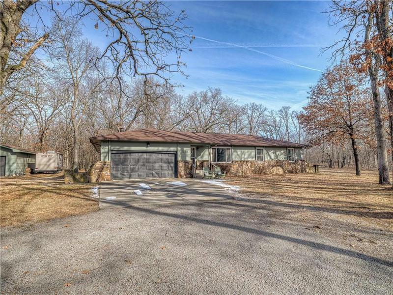11236 HELENBEN RD, Joplin, MO 64804 Single Family Residence For Sale  MLS# 2470391