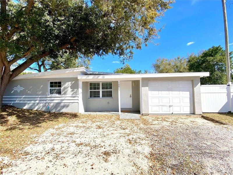 10905 N 22ND STREET, TAMPA, FL 33612  624470242 for Sale