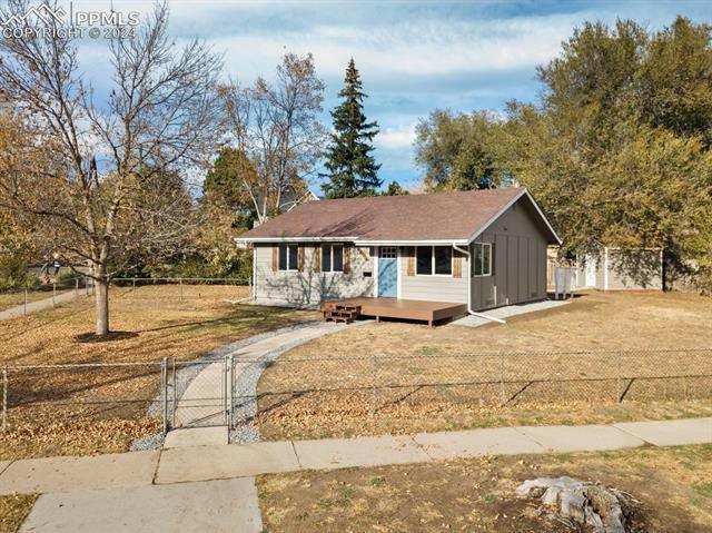 1202 E MADISON ST, Colorado Springs, CO 80907 Single Family Residence For Sale  MLS# 5344894