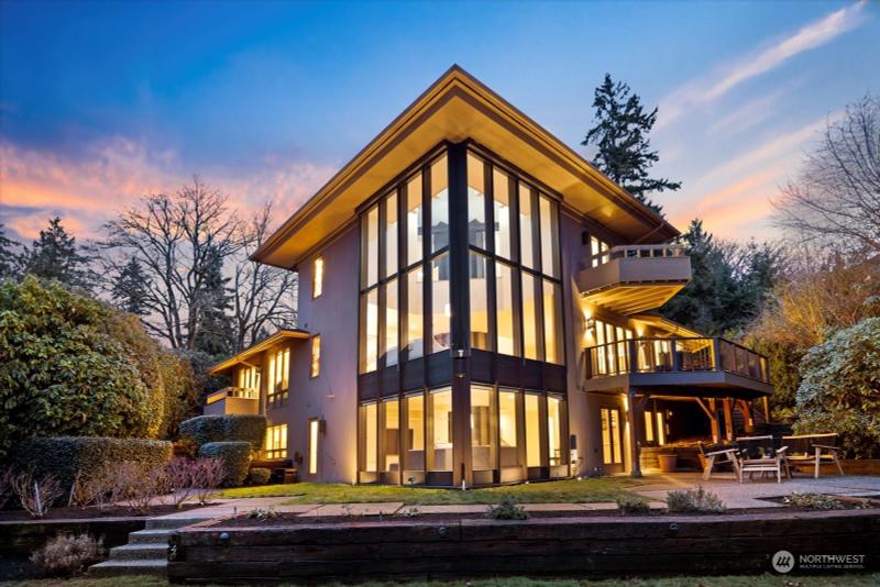 8429 Southeast 46th Street, Mercer Island, WA 98040 for Sale