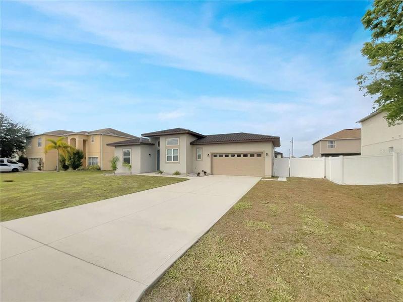 407 COLUMBIA COURT, POINCIANA, FL 34759  624470420 for Sale