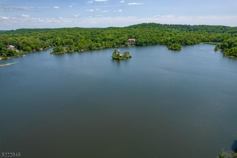 785 West Shore Drive, Butler, NJ 07405 for Sale