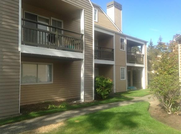 Harbour Village Apartments - 5300 Harbr Pt Blvd - Mukilteo, WA Apartments for Rent