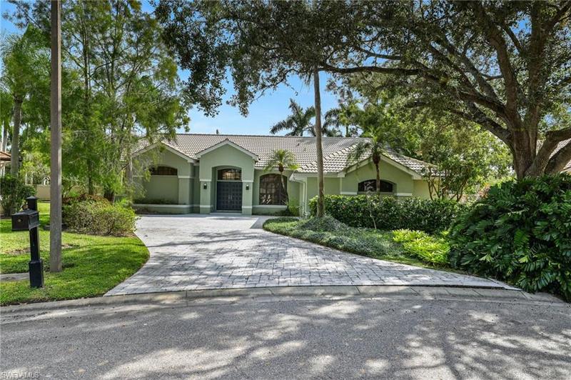 11480 Persimmon Court, Fort Myers, FL 33913 for Sale