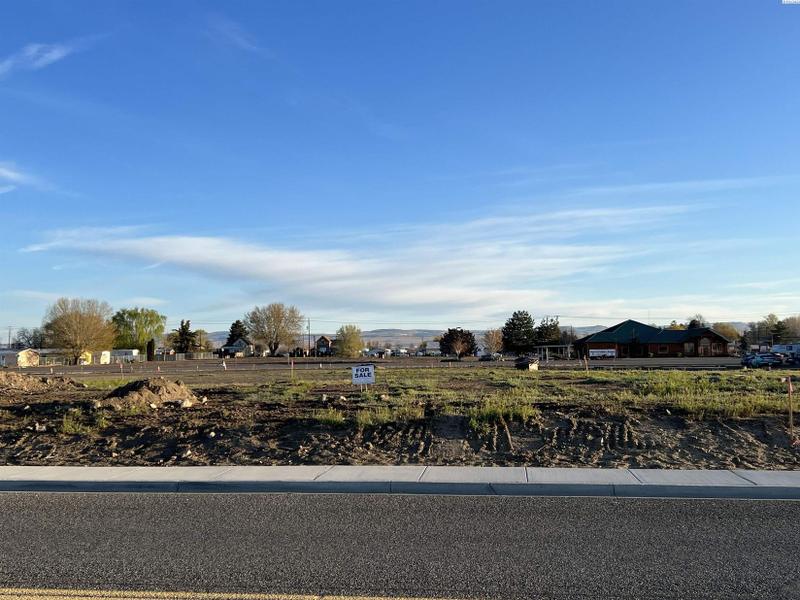 Sunnyside, Yakima County, WA Commercial Property, Homesites for sale Property ID: 416008505