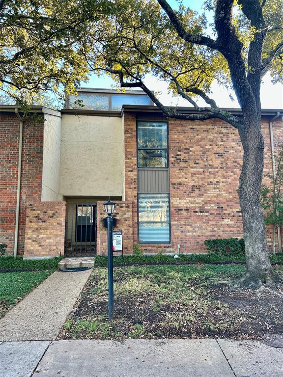9250 Flickering Shadow Dr, Dallas, TX 75243 for Rent