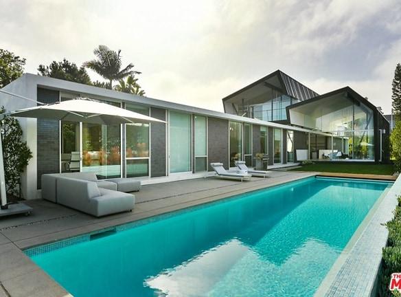 3660 Inglewood Blvd - Los Angeles, CA 90066 - Home For Rent