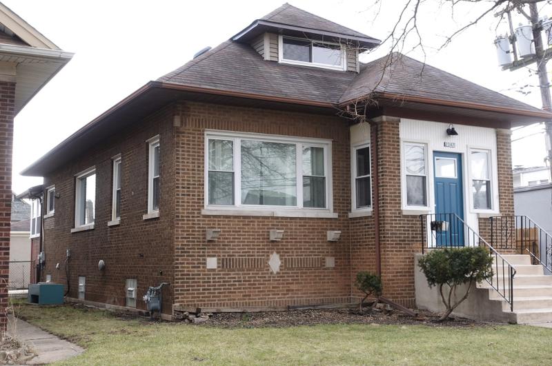 2347 Orchard St, Blue Island, IL 60406 - MLS 11973443 for Sale