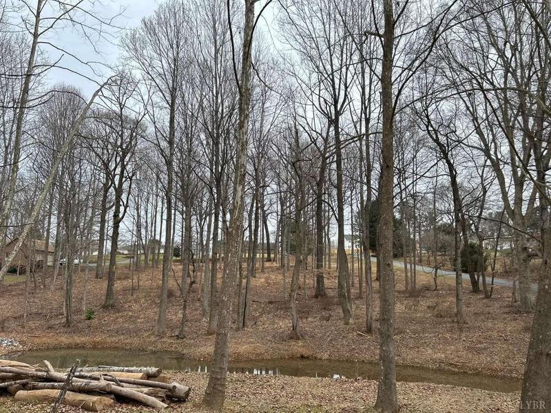1 Laurel Lake, Lynchburg, VA 24503  624036999 for Sale
