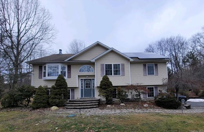 13 Shoddy Hollow Rd, Otisville, NY 10963 - MLS H6286962 for Rent