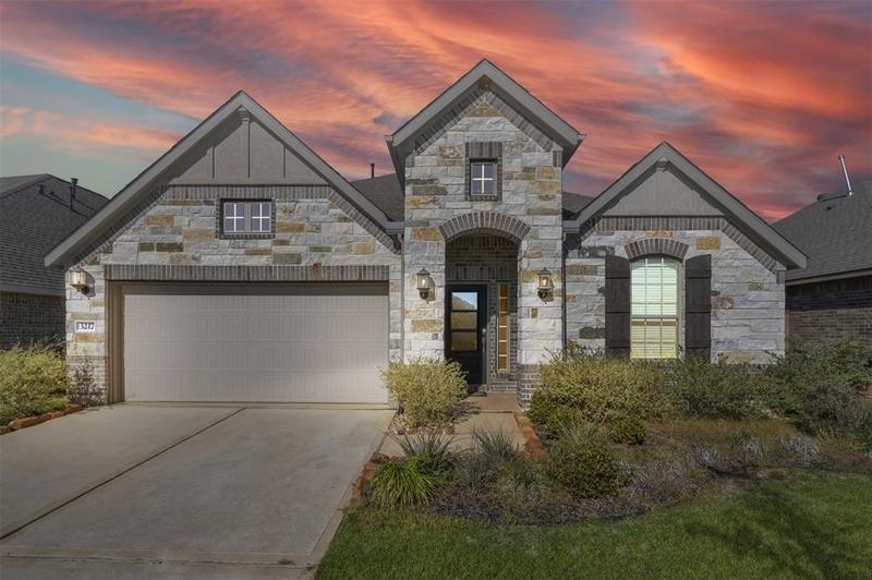 3217 Climbing Gardens Court, Conroe, TX 77301 for Sale