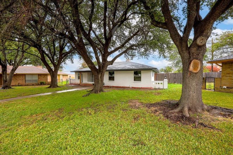 6103 Red Bird Ct, Dallas, TX 75232 - MLS 20519939 for Sale