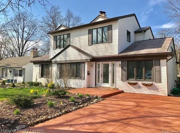 15618 Kirkshire Ave - Beverly Hills, MI 48025 - Home For Rent