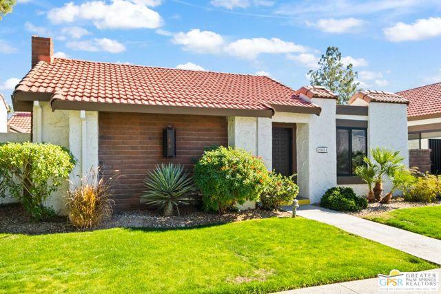 2365 E Miramonte E, Palm Springs CA 92264 for Sale