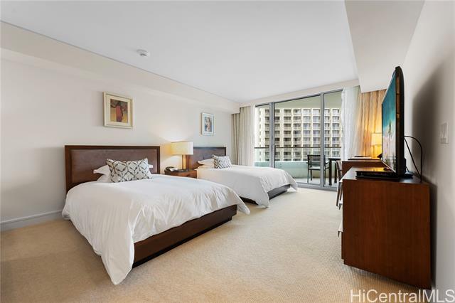 223 Saratoga Road 1310, Honolulu HI 96815 for Sale