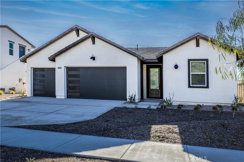 28428 Orange Pk Drive, Castaic, CA 91384 for Sale