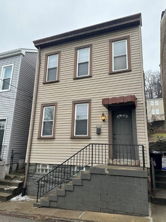 2102 Straubs Ln, Pittsburgh, PA 15212 - MLS 1638746 for Sale