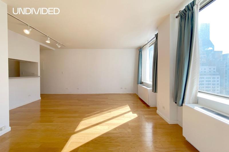 236 E 47th St #18A, New York, NY 10017 - MLS RSFT-00320000000384 for Rent