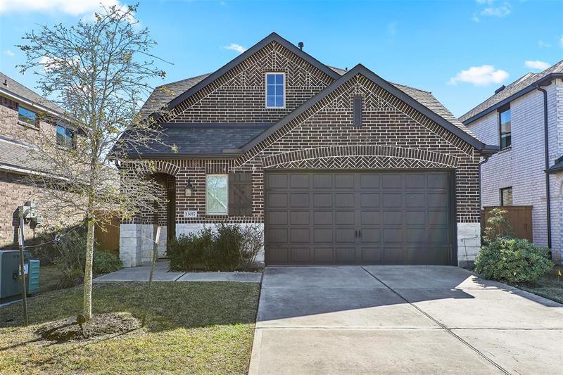 13017 Sapphire Lake Ln, Texas City, TX 77568 for Rent