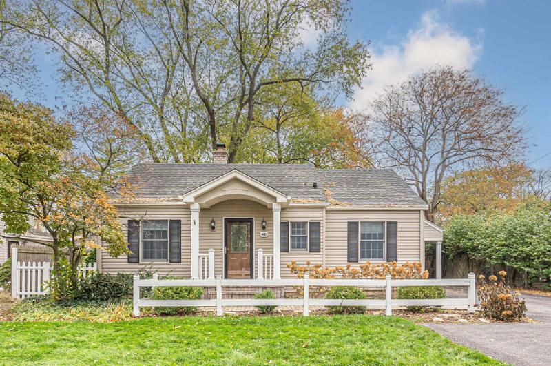 1421 S 5th St, Saint Charles, IL 60174 - MLS 11969008 for Sale