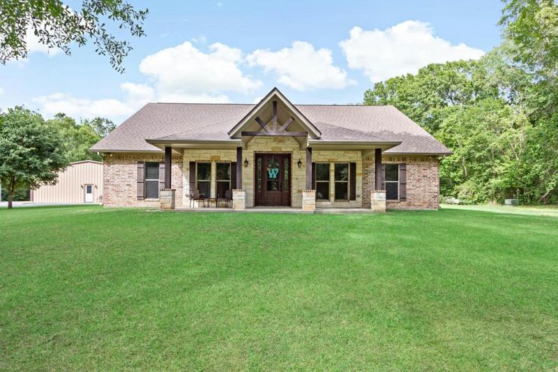 469 COUNTY ROAD 702, Buna, TX 77612 Single Family Residence For Sale  MLS# 245254 for Rent