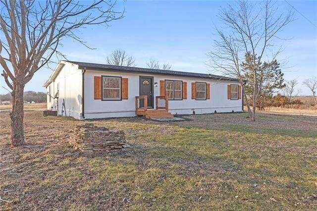 26307 W 391st Street, Fontana, KS 66026  623985090 for Sale