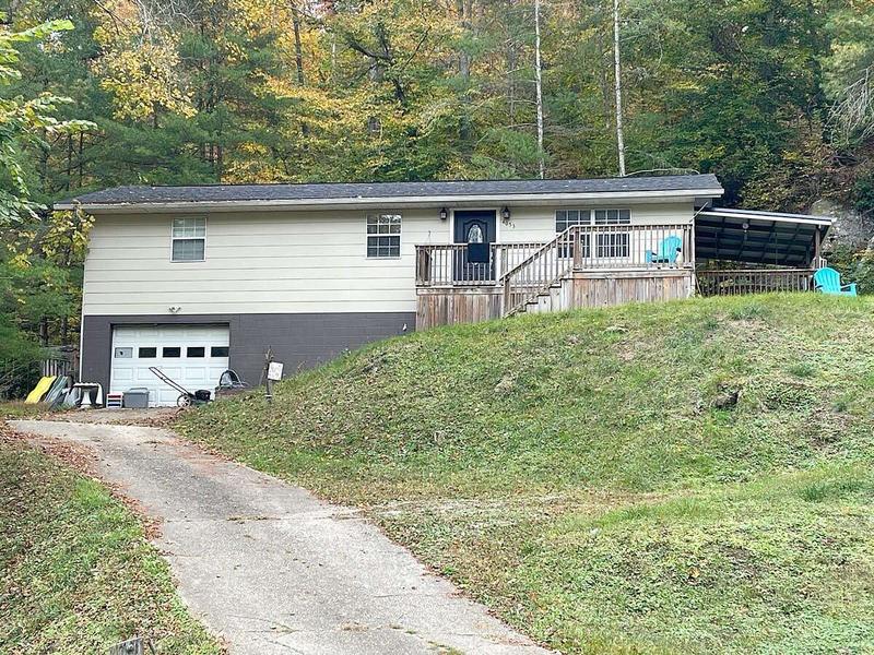 Howells Mill Rd, Ona, WV 25545  624438118 for Sale