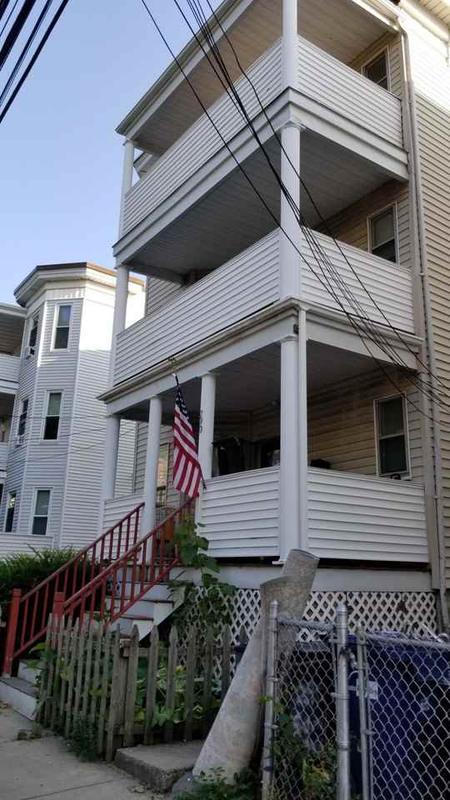 Spacious Great Deal on this 3br in Brighton!  280 Summit Ave 2 for Sale