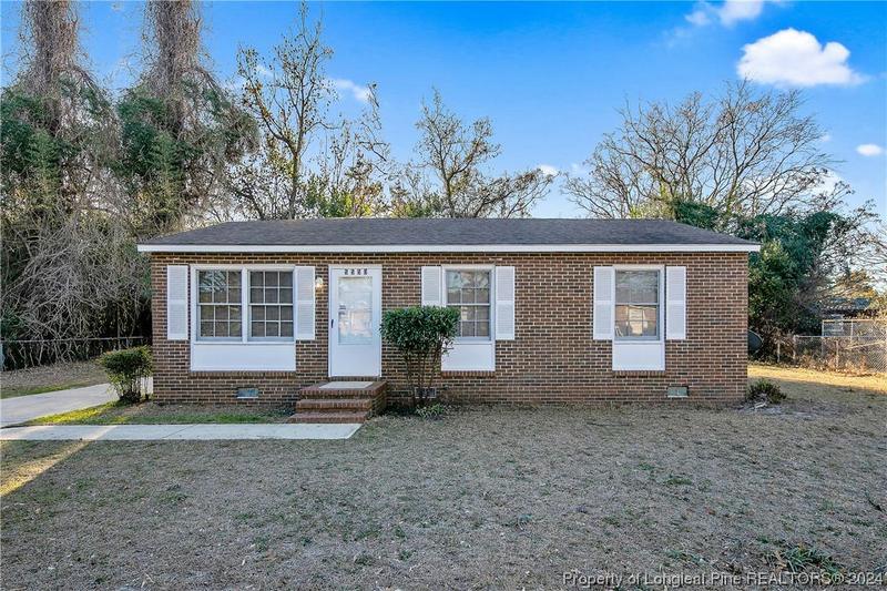 5550 LIVINGSTON DR, Fayetteville, NC 28311 Single Family Residence For Sale  MLS# 719094