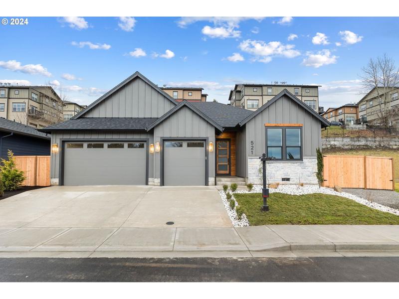 521 W U ST, Washougal WA 98671 for Sale