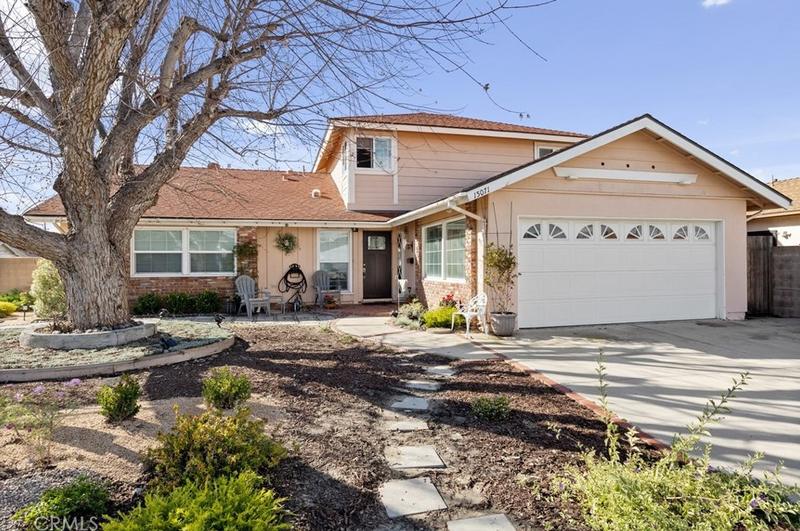 15071 Apollo Ln, Huntington Beach, CA 92647 - MLS OC24004133 for Sale