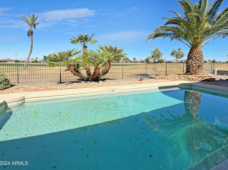 10720 W Tropicana Cir, Sun City, AZ 85351 - MLS 6659728 for Sale