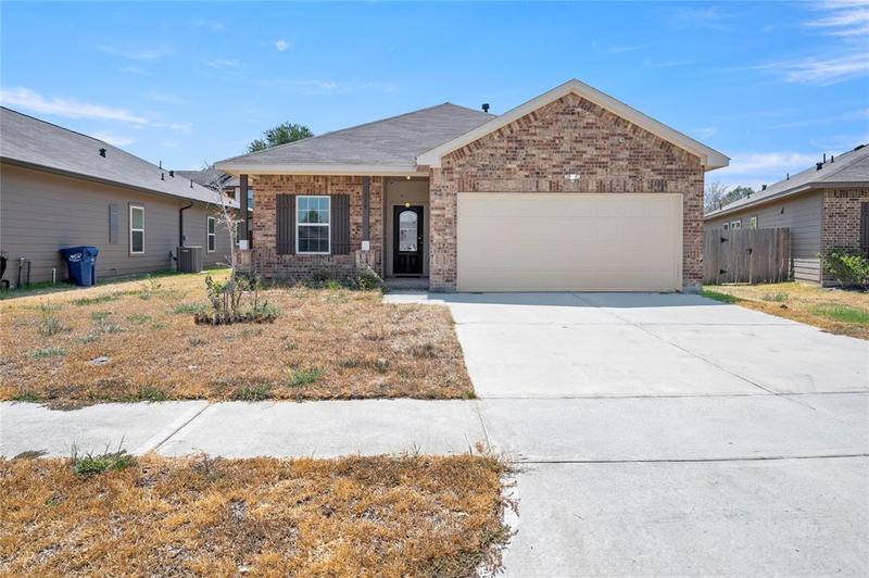810 Steam Ridge Ln, Tomball, TX 77375 for Rent