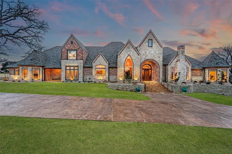 700 Temple Hall Hwy, Granbury, TX 76049 for Sale