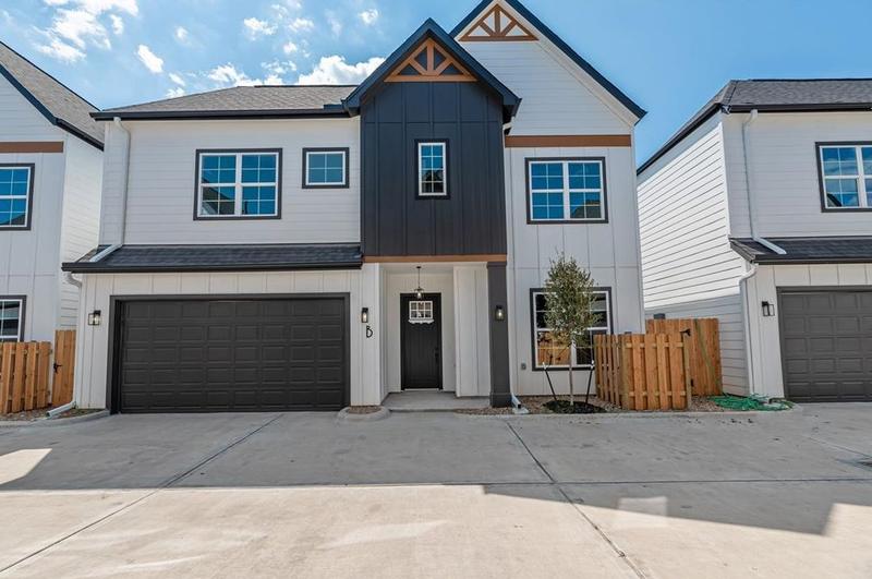 305 Blueberry St #B, Houston, TX 77018 - MLS 20159482 for Sale