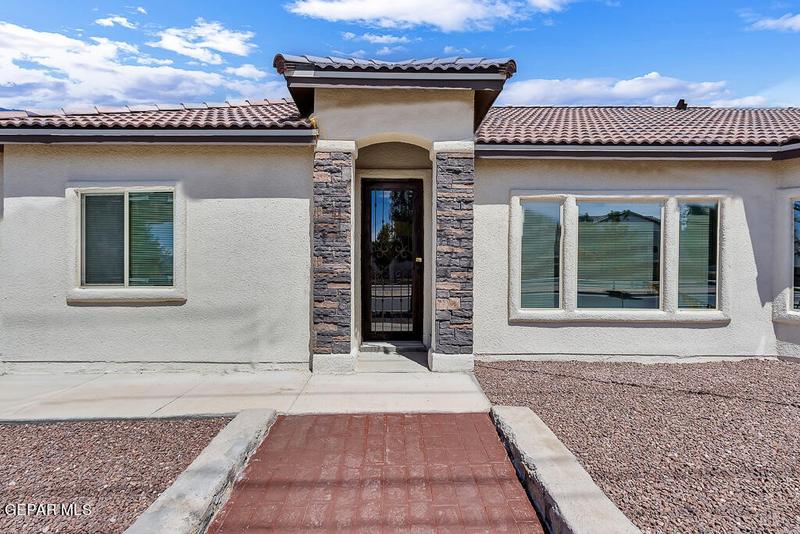 248 Dora Baltea Place, Horizon City, TX 79928 for Sale
