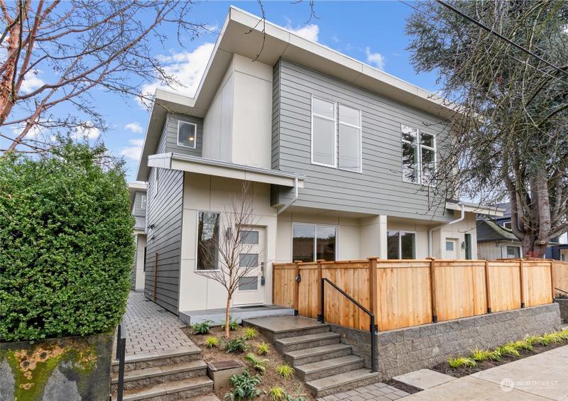 7326 11th Avenue Northeast, Seattle, WA 98115 for Sale