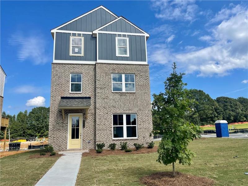 1332 Creekside Circle Northwest, Atlanta, GA 30318 for Sale