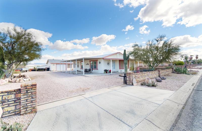 49647 Jade Ave, Quartzsite, AZ 85346 - MLS 1029140 for Sale