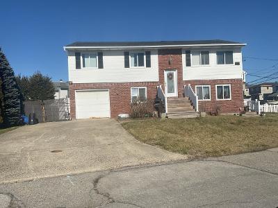 Bay Pl for Sale