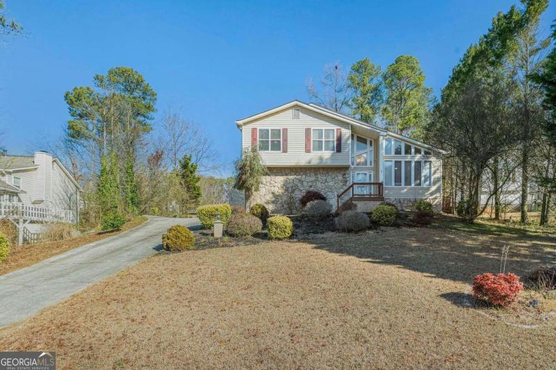 6494 BLUE CREEK CT, Douglasville, GA 30135 Single Family Residence For Sale  MLS# 10246968